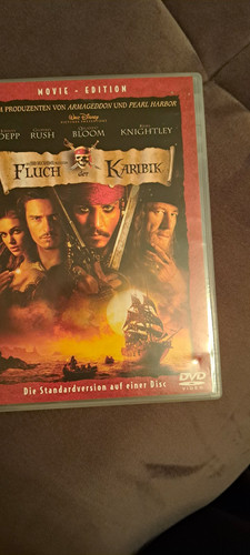 Dvds pirates the - dvds,