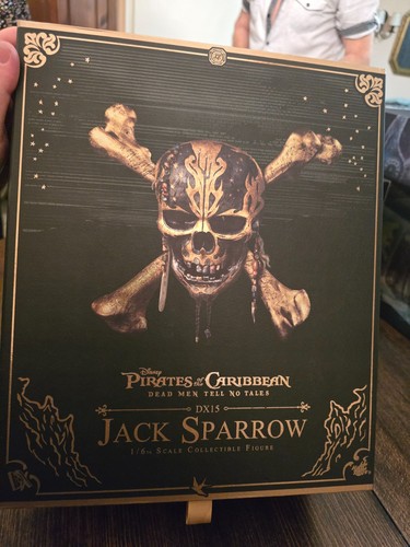 Hot toys captain jack - hot,