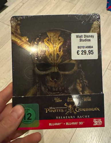 Walt disney studios - studios, pirates